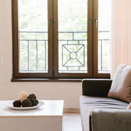 Apartment Апартаменти Дом Изгрев Burgas